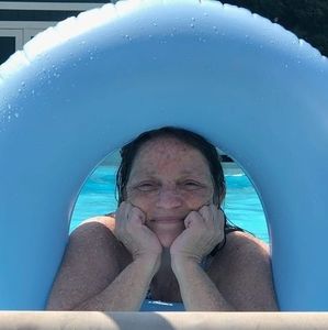 Meet your Posher, Sonia